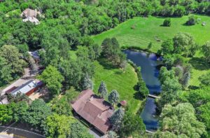 39575 N Dilleys - 8 Acre Equestrian Estate in Wadsworth